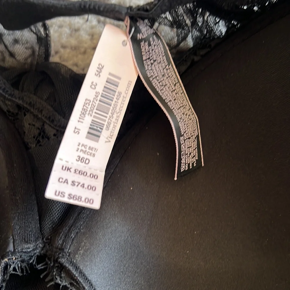 Victoria Secret Black Lingerie Bra- 36D - Picture 5 of 11